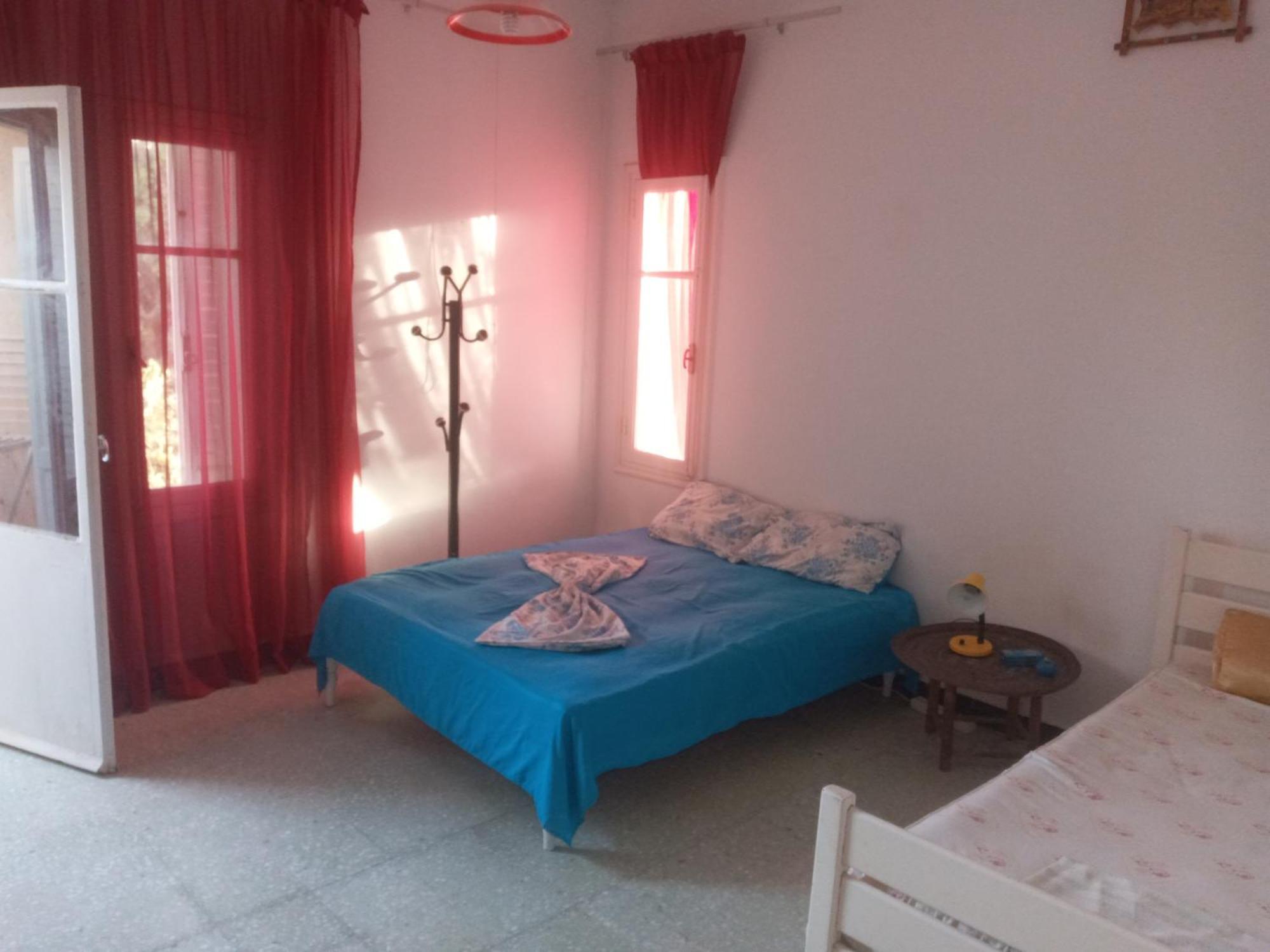Duplex Pied Dans L'Eau Avec Magnifique Vue Sur Mer Monastir Quarto foto